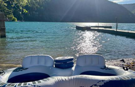 Couple’s retreat in Tiny Home w soaking tub/beach - Foto 47