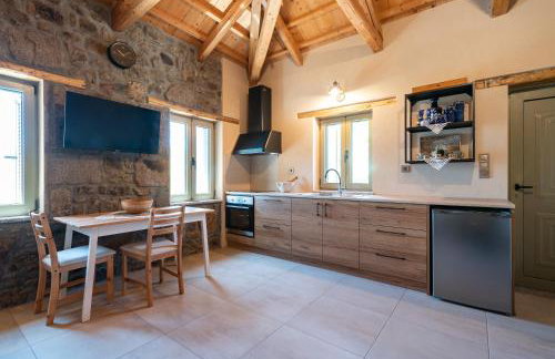 Exohiko Stone House - Photo 9