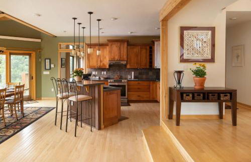 Lookout Lodge in Wondervu home - Foto 3