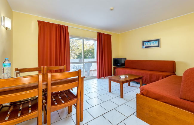 Apartamentos Turísticos Pateo Village - Foto 16