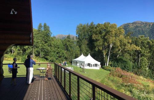 Turnagain View Lodge and Wedding Venue - Photo 35