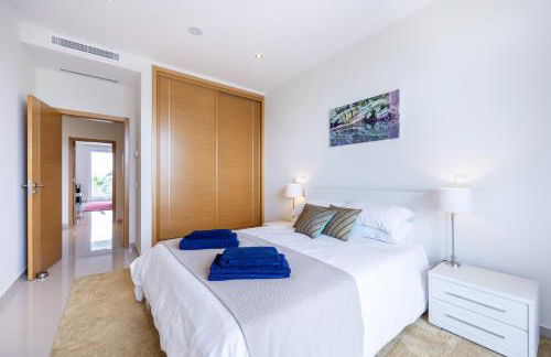 CoolHouses Algarve Lagos, 3 Bed modern Flat, outdoor & Indoor pools, Gym, Amor à Vida - Foto 25