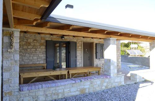 AMPELOPETRA - Slow Country Living - Photo 3