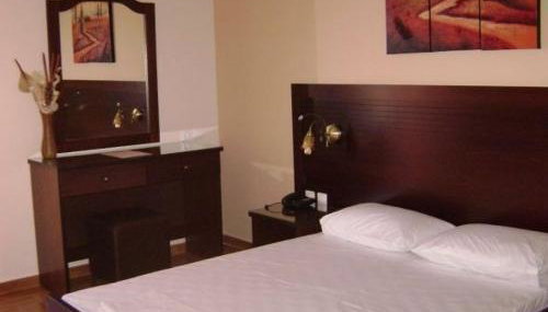 Pantheon Hotel & Suites - Foto 3