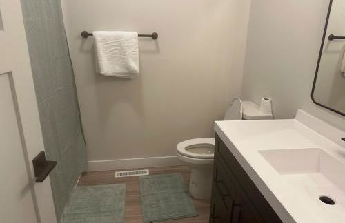 Luxurious Brand New Entire 3br and 2bath - Foto 46