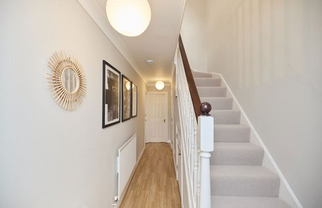 The Guildford Getaway - 3bdr With Garden - Foto 24