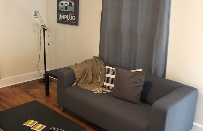 Renovated Cottage Minutes From Downtown - Foto 1