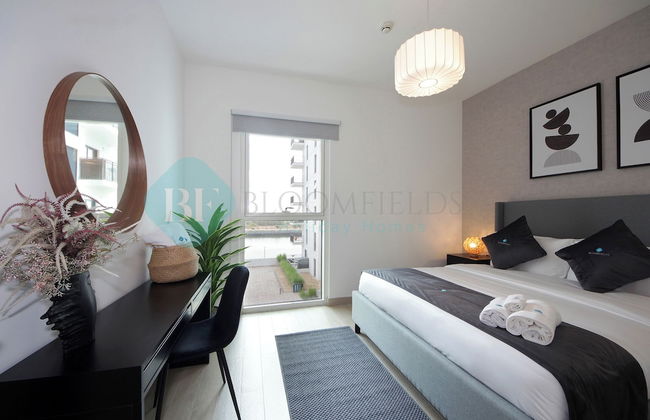 Bloomfields 1BR Canal View in Water Edge - Foto 1