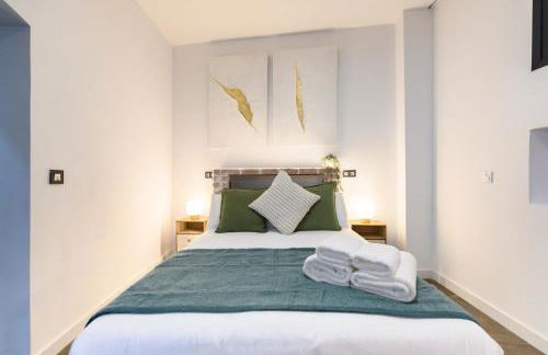 Elegante piso de dos dormitorios en el corazón de Malasaña, Madrid Temporal DFE11SI - Foto 19