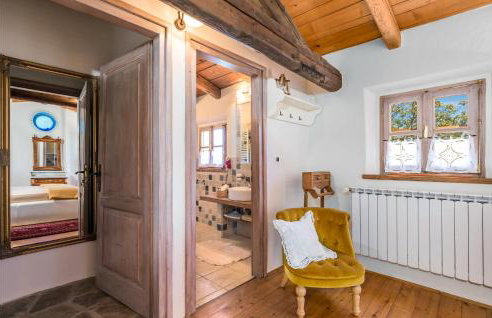 Amazing Home In Moscenice With Wifi - Photo 36