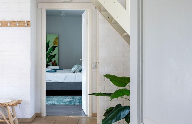 Luxury Villa in Sint-Idesbald with Hot Tub - Photo 9