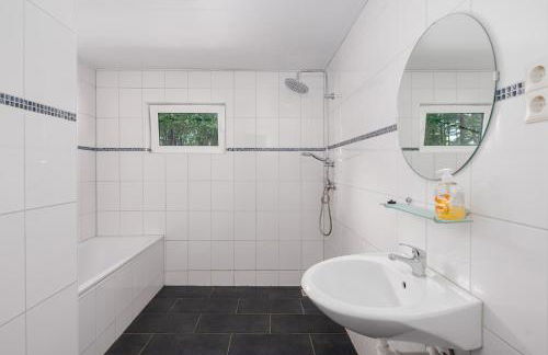 Familienhaus mit Hottub & Sauna | 10 Pers. - Foto 13