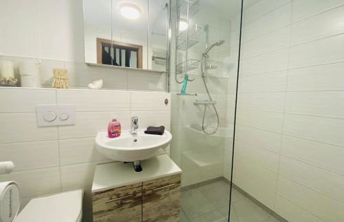 Großzügiges Ferienhaus am Senftenberger See mit 2 Terrassen - Foto 12