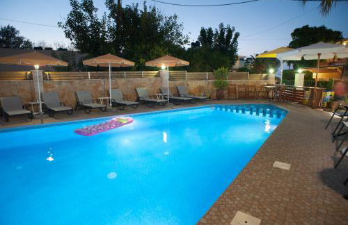 Nikolas Suites - Foto 24