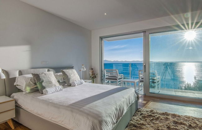 Luxurious Villa in Kozino With Fenced Garden - Photo 4