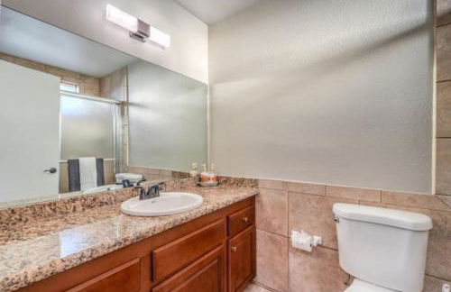 Las Vegas Strip Views Pool Jacuzzi - Foto 14