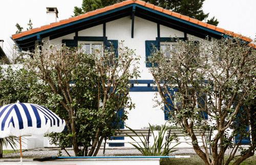 VILLA Centre Guethary piscine acces ocean a pied - Foto 53