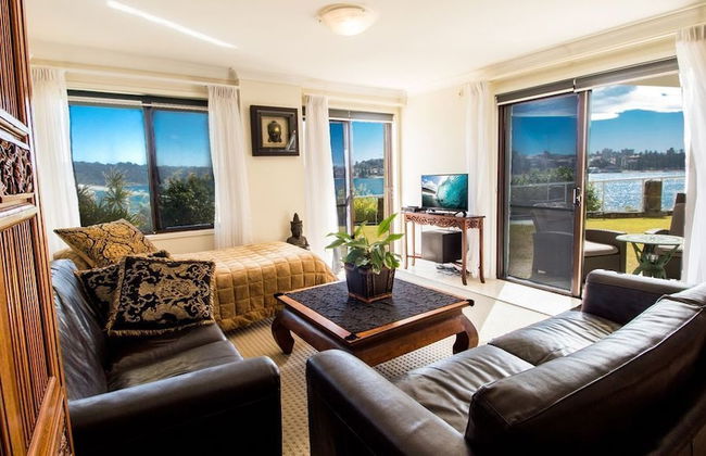 Waterfront on Manly Harbour - Photo 1