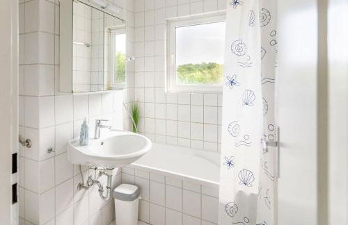 Nice Apartment with balcony in Linden - Photo 12