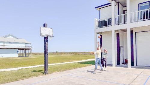 Beachfront 4BR - Pickleball, Gameroom, Luxury Gated Community! - Photo 4