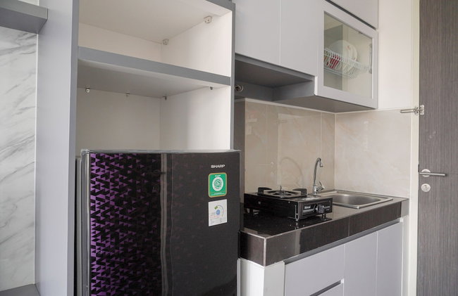Cozy And Well Designed Studio Serpong Garden Apartment - Foto 7