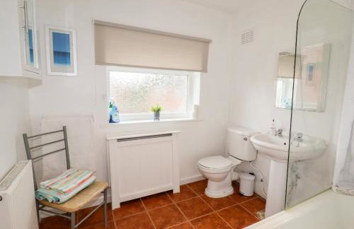 The Hawthorns - Photo 17