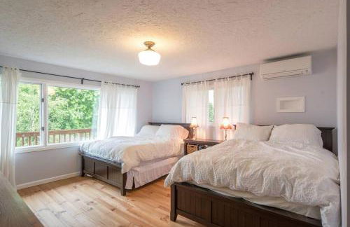 The Flying Whale-MountTabor. - Photo 3