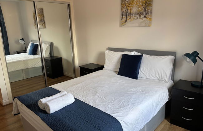 Glasgow City Escape - Spacious 3 Bedroom Apartment - Foto 8