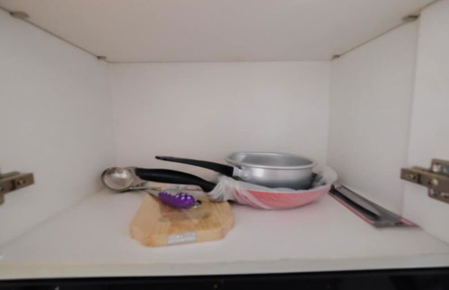 Minimalist Studio Room at Sunter Park View Apartment - Foto 16