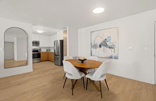 Drift & Dream - Opulent 1BR Marina Escape - Foto 14