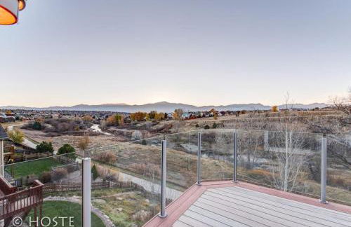 *H* 5BR Home Getaway w/HOT TUB ** - Foto 50