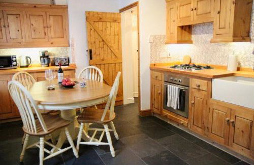 Tre Gof Bach, cosy cottage in seaside castle town - Foto 15