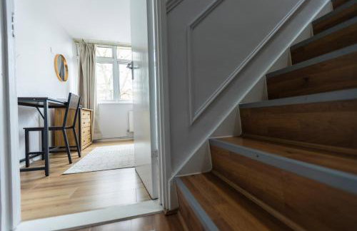 Grace House - 15 Minutes To Central London - Foto 23