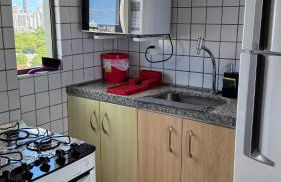 Simple Apartment, Heart of the Action! - Photo 5