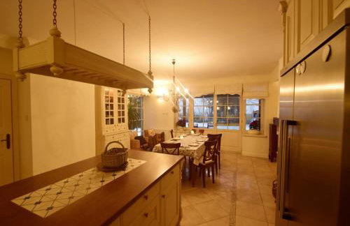 Seaside Villa with Sauna - Foto 6