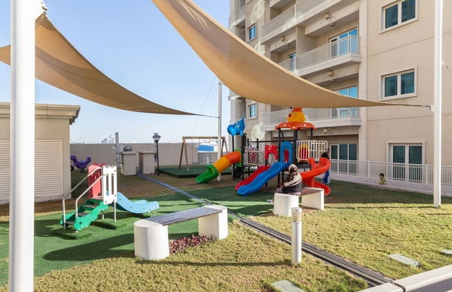 Modern Living In This 2BR Apt In The Heart of Downtown Jebel Ali - Sleeps 4! - Photo 16