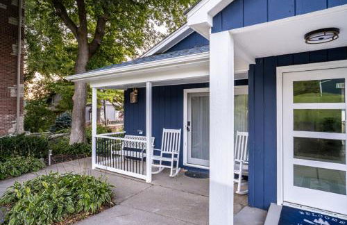 The Blue Sapphire 3BR 3BA Luxury Lakefront Home on Mineola Bay Stunning Views on Chain O Lakes - Photo 71