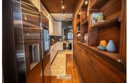 The Royal Treatment - Photo 30