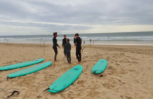 Curso de surf en la playa de Carcavelos - Foto 7