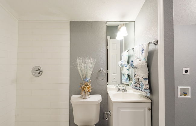 Cute Cozy Bungalow Down Town Jacuzzi - Foto 24