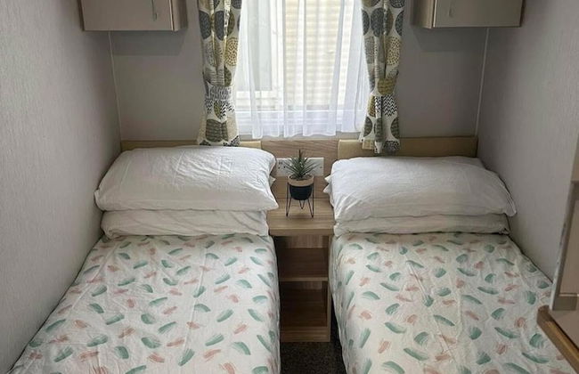 Mikey 3 bed Balcony Rhyl - Foto 3