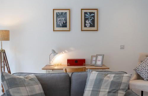 Snowdon Holiday Let, brand new home in the heart of Llanberis - Photo 10