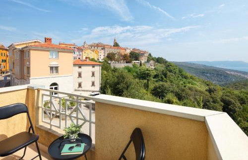 Navona Apartment - Photo 8