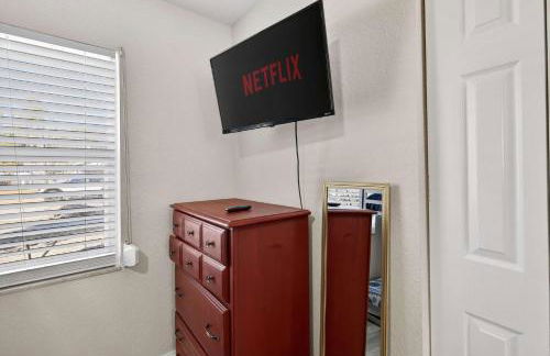 Family Putting Green Oasis BBQ Cornhole Heated Pool - Foto 24