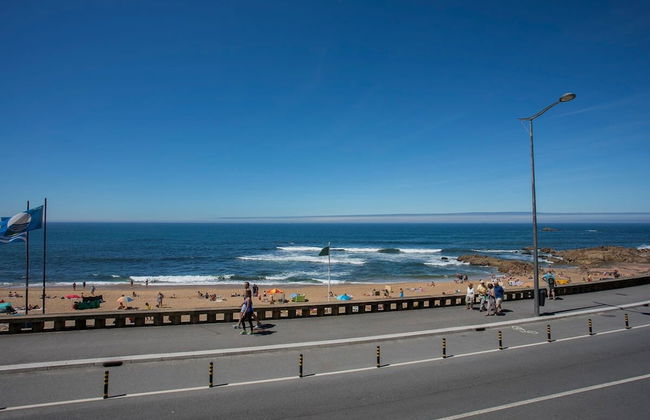 Liiiving in Porto Luxury Beachfront Apartment III - Foto 66