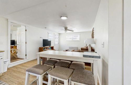 Lobster Trap - Photo 6