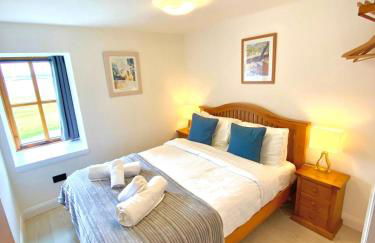 Dolphin Bay Suites - Photo 11