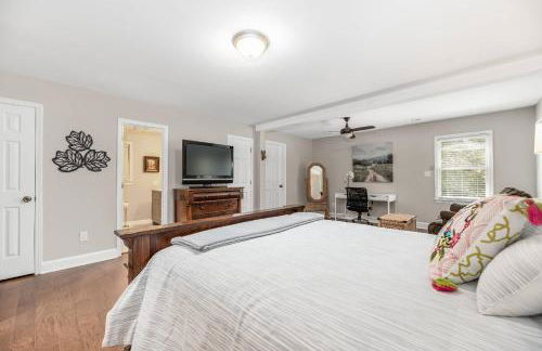 Peaceful Kannapolis Lodge - Photo 29