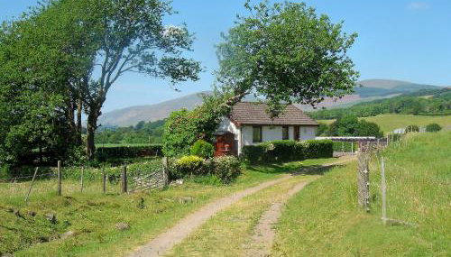 Gean Cottage - Photo 1