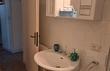 San Terenzo Poets of the sea with parking and balcony - Photo 24